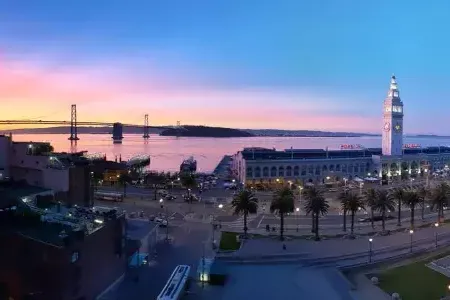 A panoramic view of San Francisco's Ferry Building.